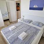 Villa Miri R2 *