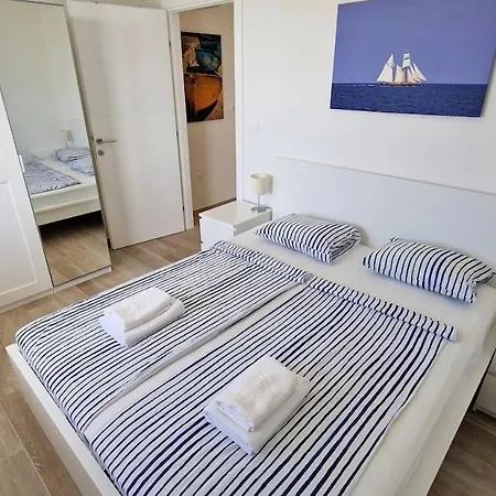 Villa Miri R2 *