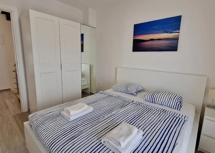 Miri R2 * Privlaka (Zadar)