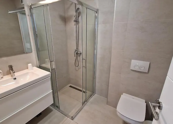 Miri R2 * Privlaka (Zadar)
