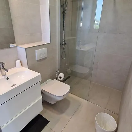 Miri R2 Villa Privlaka (Zadar)